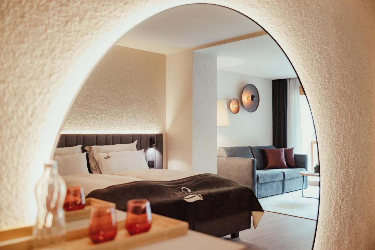 Hotel Lech Da Sompunt บาเดีย ภายนอก รูปภาพ