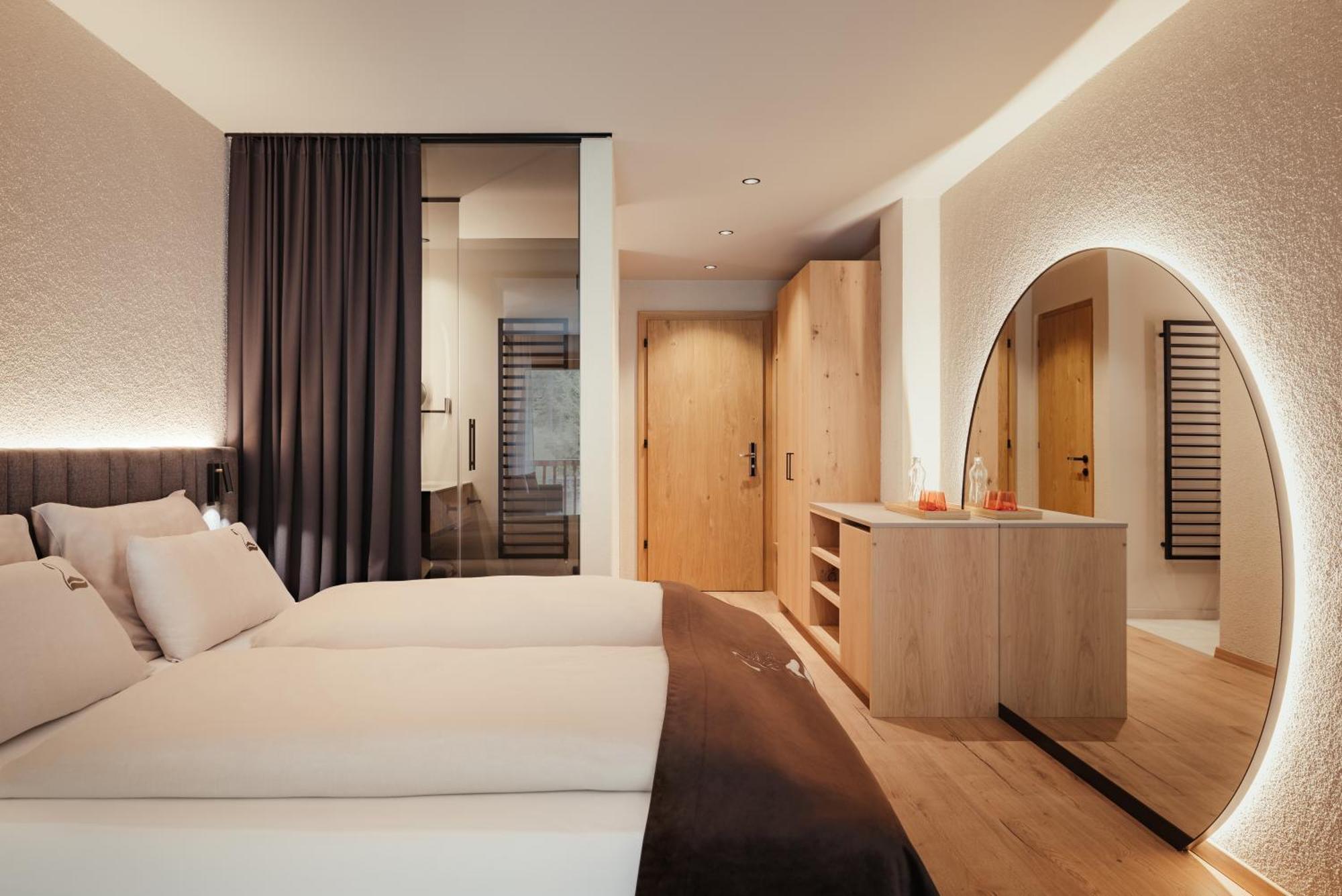 Hotel Lech Da Sompunt บาเดีย ภายนอก รูปภาพ
