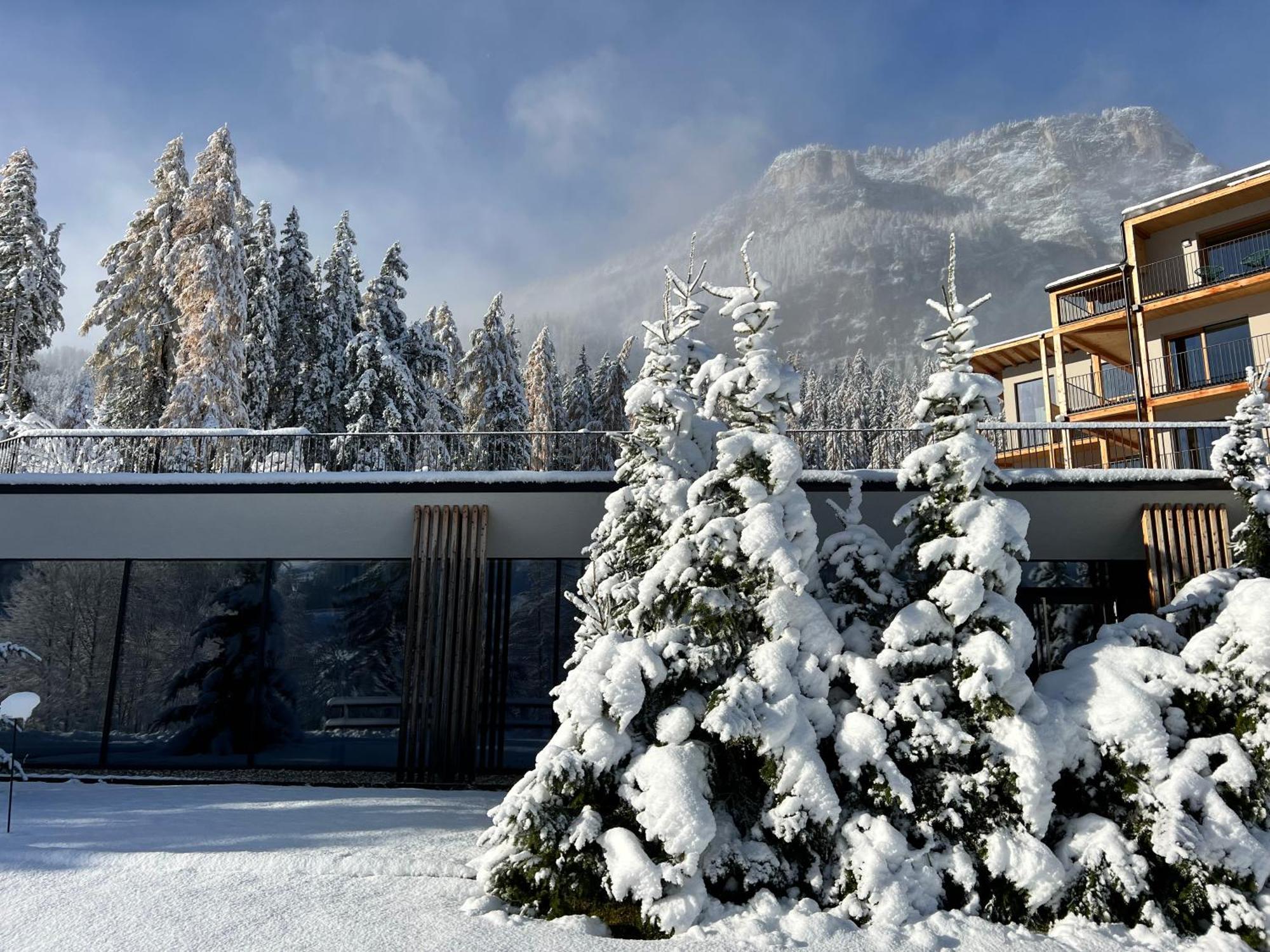 Hotel Lech Da Sompunt บาเดีย ภายนอก รูปภาพ